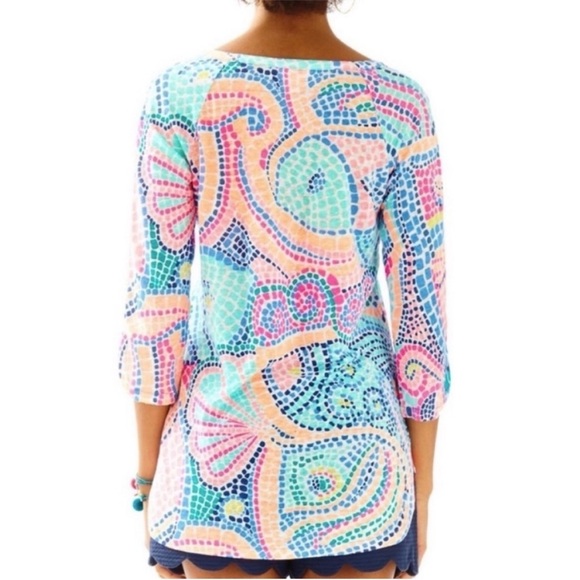 Lilly Pulitzer Linen Egret Tile Wave Henley Tunic Top Size Small - Picture 2 of 7
